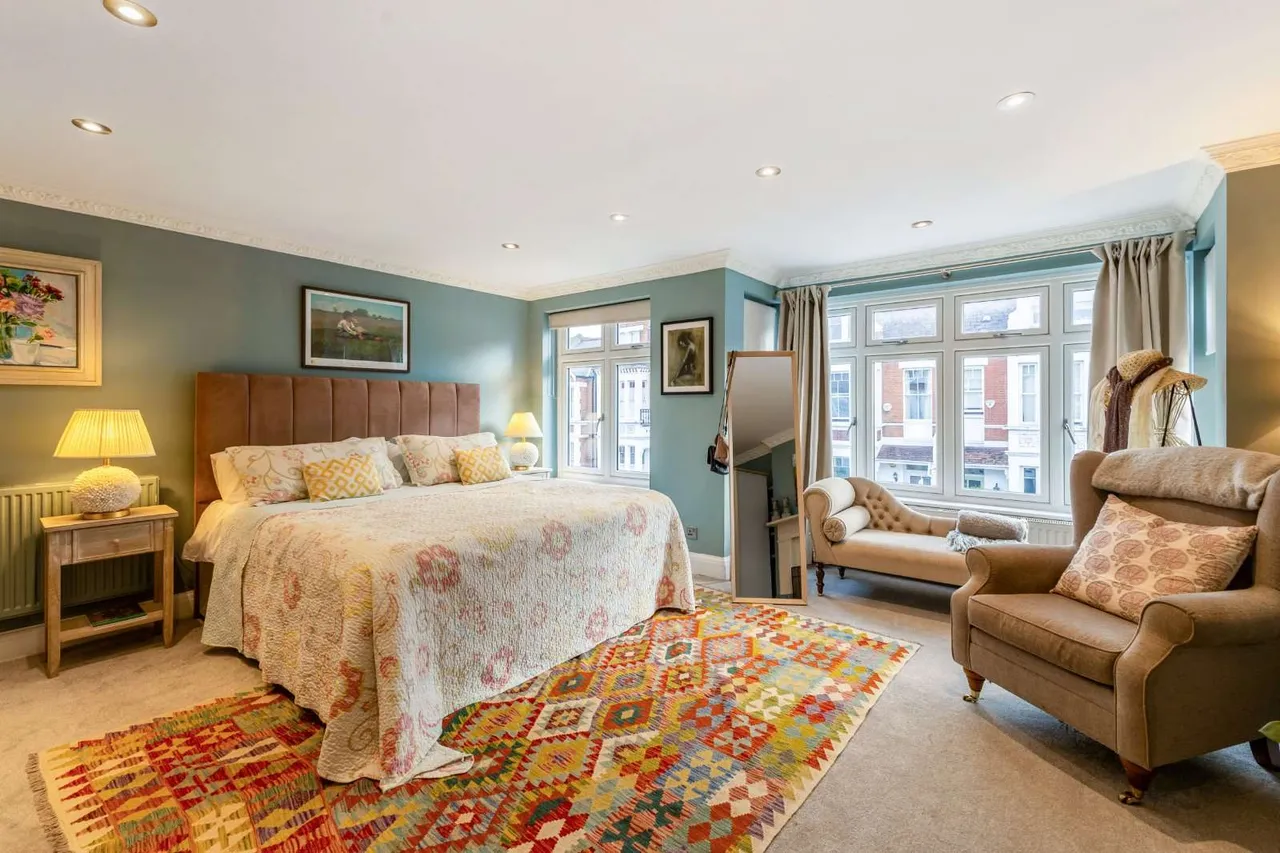 Chelverton Road, Putney, London, SW15 1RH, photo 12