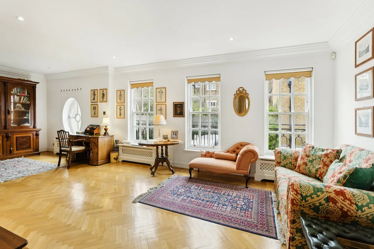 4 bed house for sale — Farrier Walk, Chelsea, London, SW10 9FW