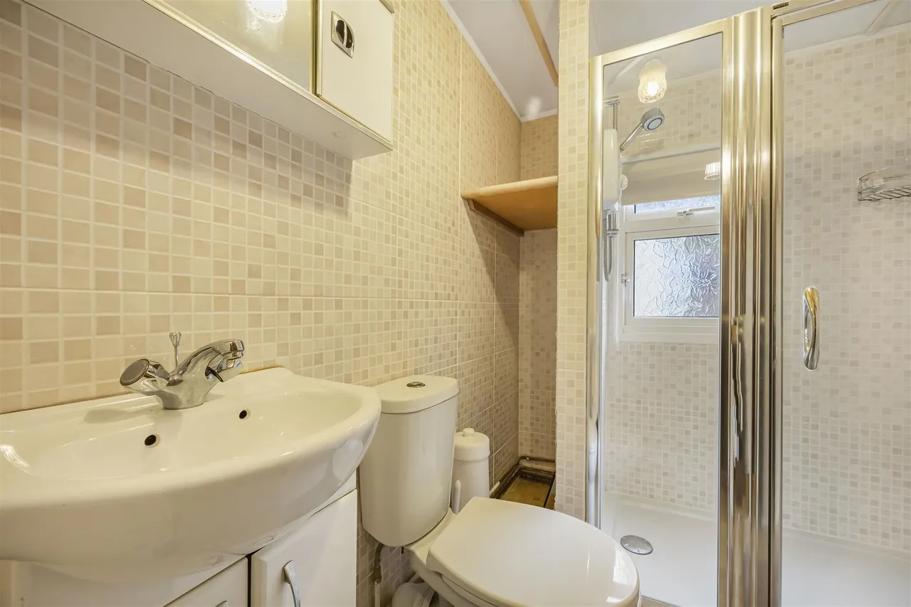 Peppard Road, Emmer Green, RG4, photo 10