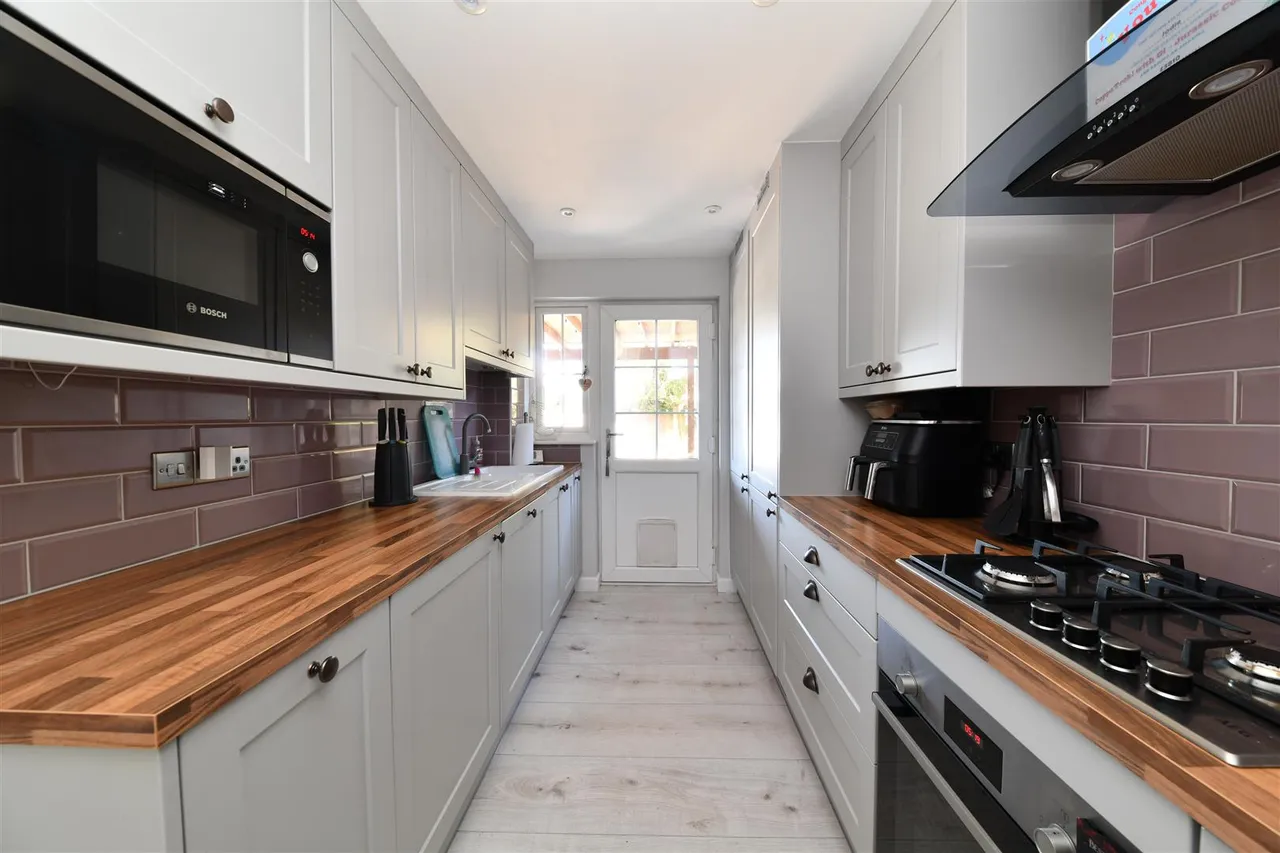 Cherry Tree Rise, Walkern, Stevenage, Herts, SG2 7JL, photo 4