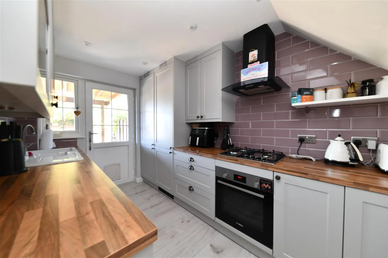Cherry Tree Rise, Walkern, Stevenage, Herts, SG2 7JL, photo 13