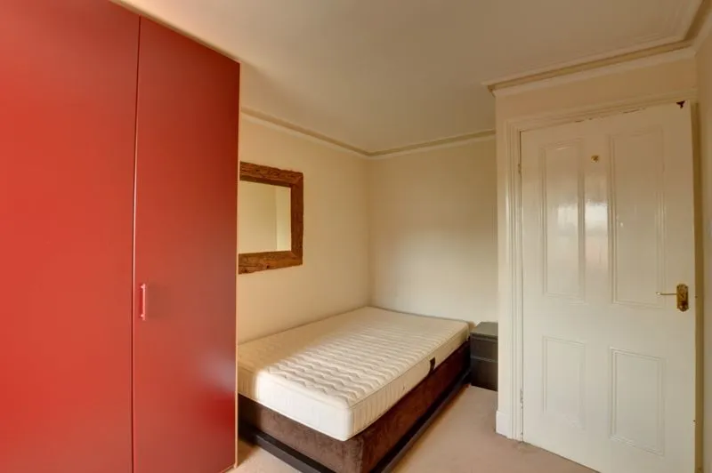 Newcastle Upon Tyne NE2 4DN, NE2, photo 6