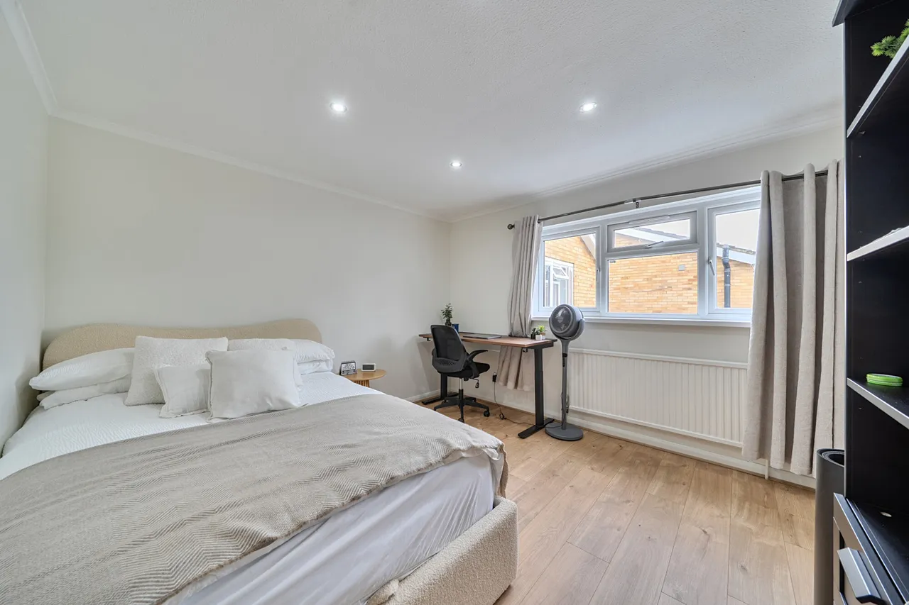 Hallam Gardens, Pinner, HA5, photo 19