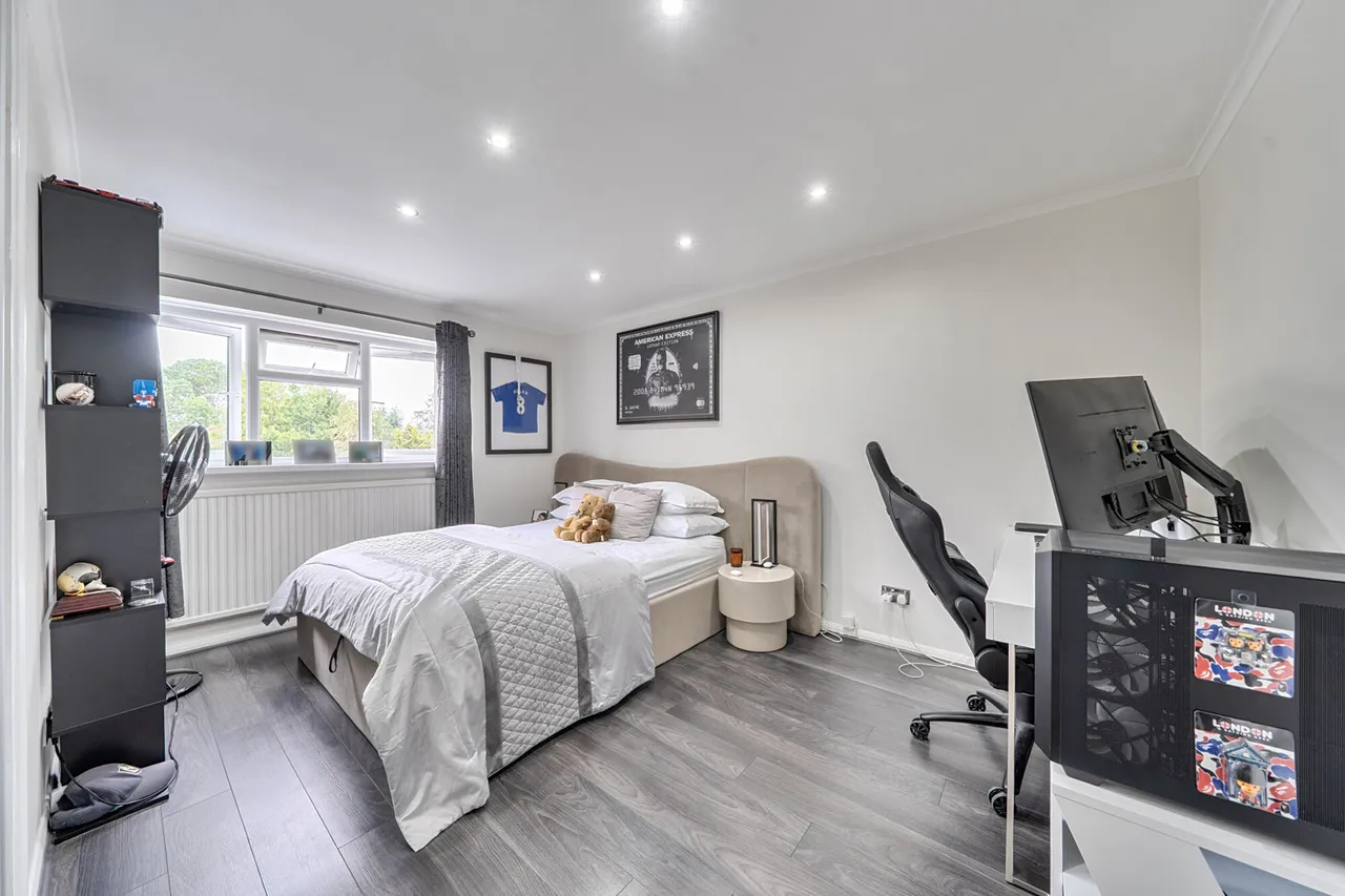 Hallam Gardens, Pinner, HA5, photo 11
