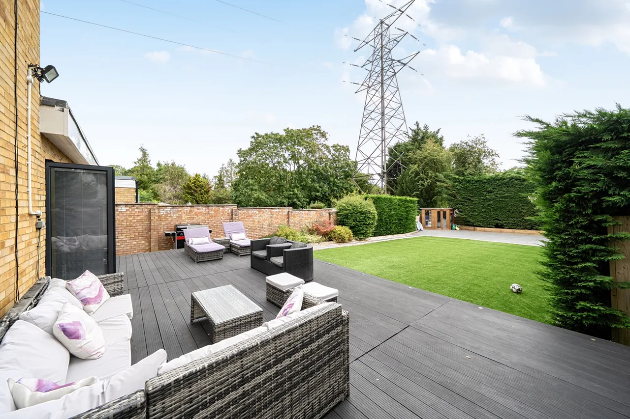 Hallam Gardens, Pinner, HA5, photo 10