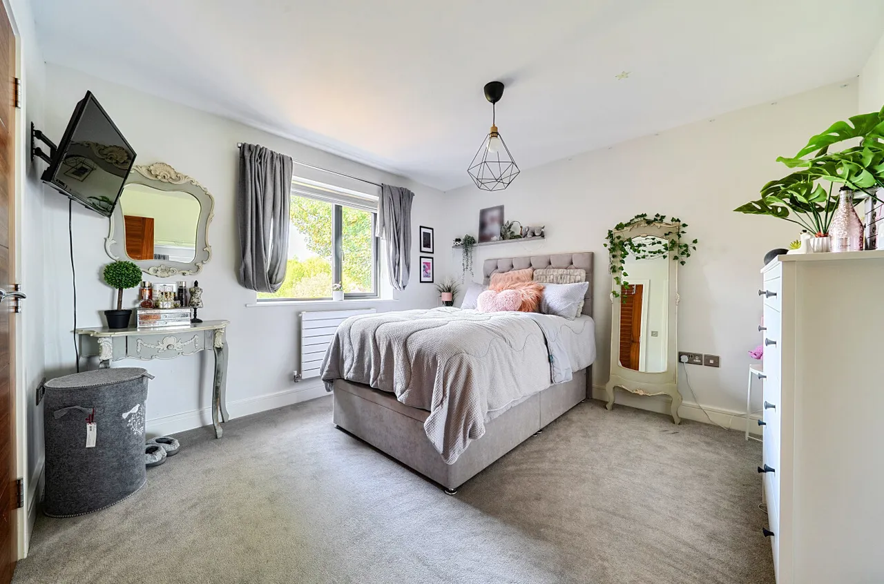 Station Drive, Sutton Scotney, SO21, photo 13