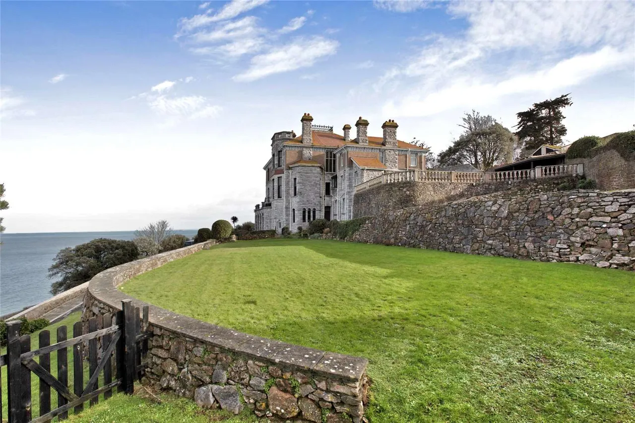 Berry Head Road, Brixham, TQ5, photo 29
