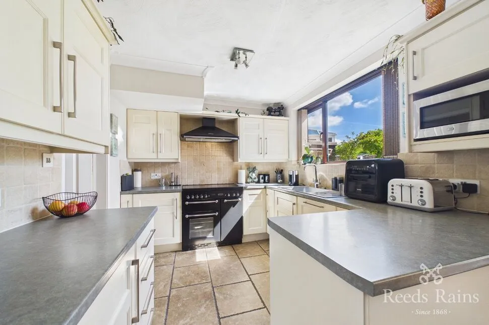 Newport Road, Denton, Greater Manchester, M34, photo 6
