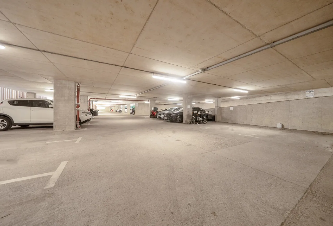 Lake Shore Drive, Bristol, BS13 7BG, photo 18