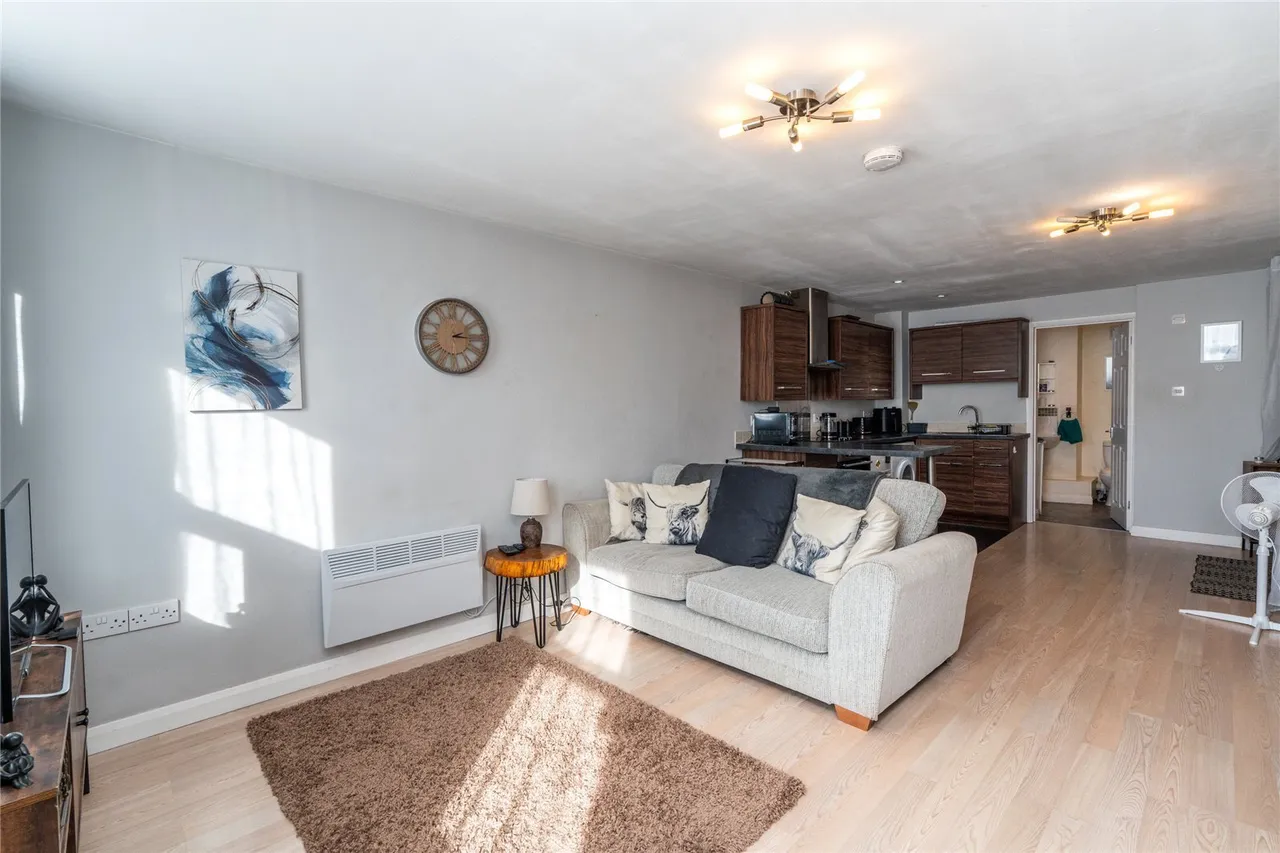 Station Road North, Totton, SO40, photo 16