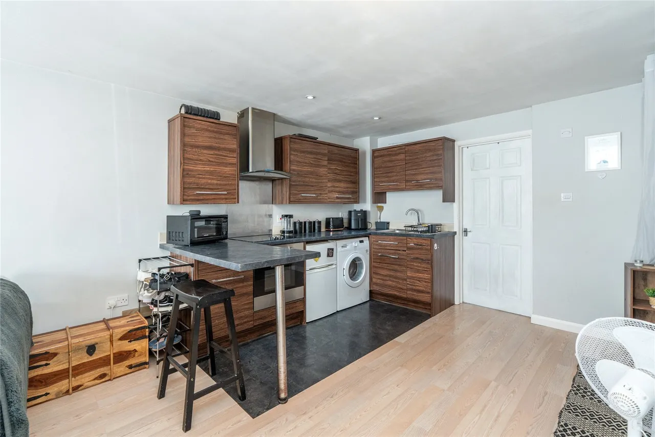 Station Road North, Totton, SO40, photo 7