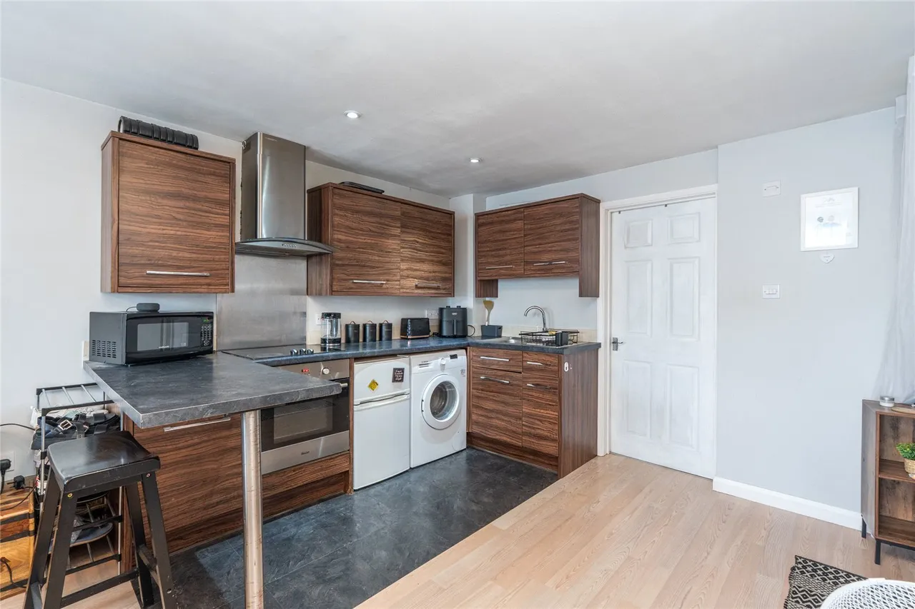 Station Road North, Totton, SO40, photo 8