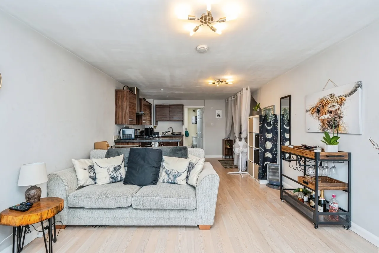 Station Road North, Totton, SO40, photo 14