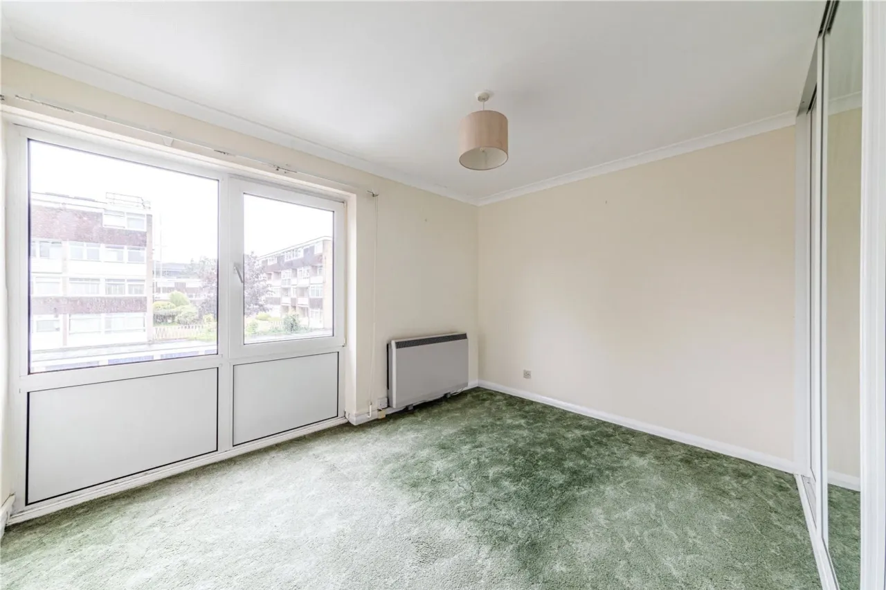 Ravenswood Court, Woking, Surrey, GU22, photo 7