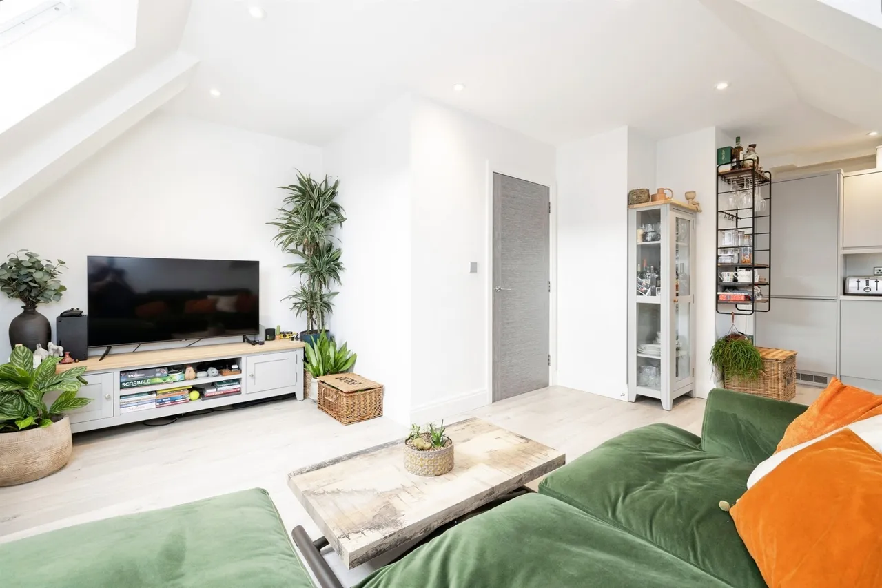 Melbourne Road, Bushey, photo 11