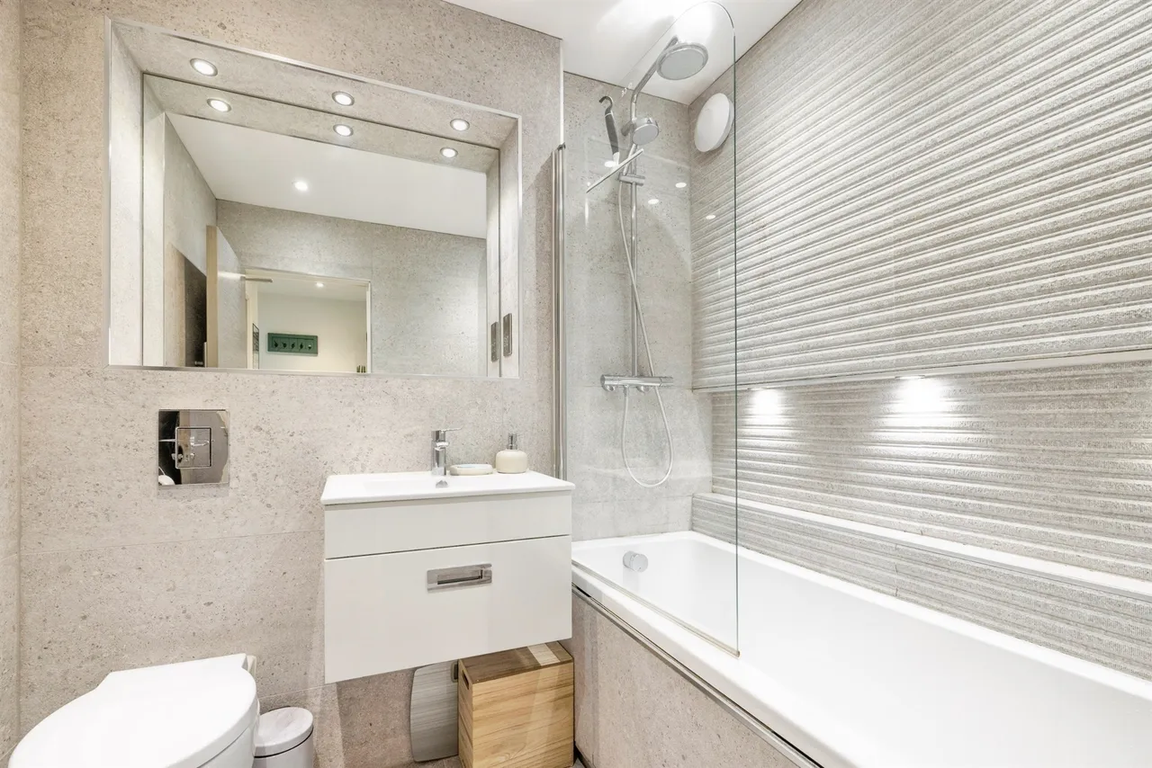 Melbourne Road, Bushey, photo 8