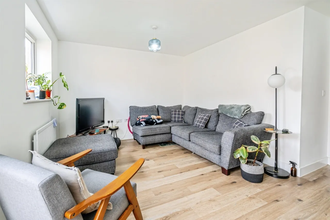 The Rew, West Broyle, Chichester, photo 3