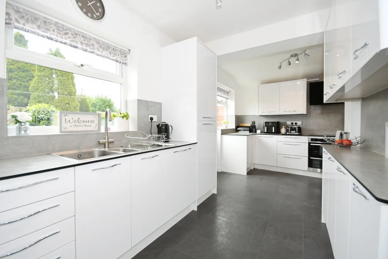 Birchitt Road, Sheffield, photo 4