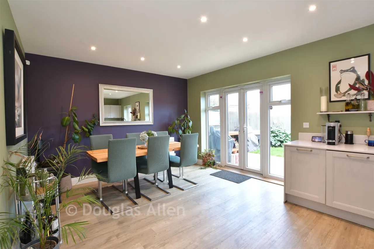 Archer Close, Coopersale, CM16, photo 3