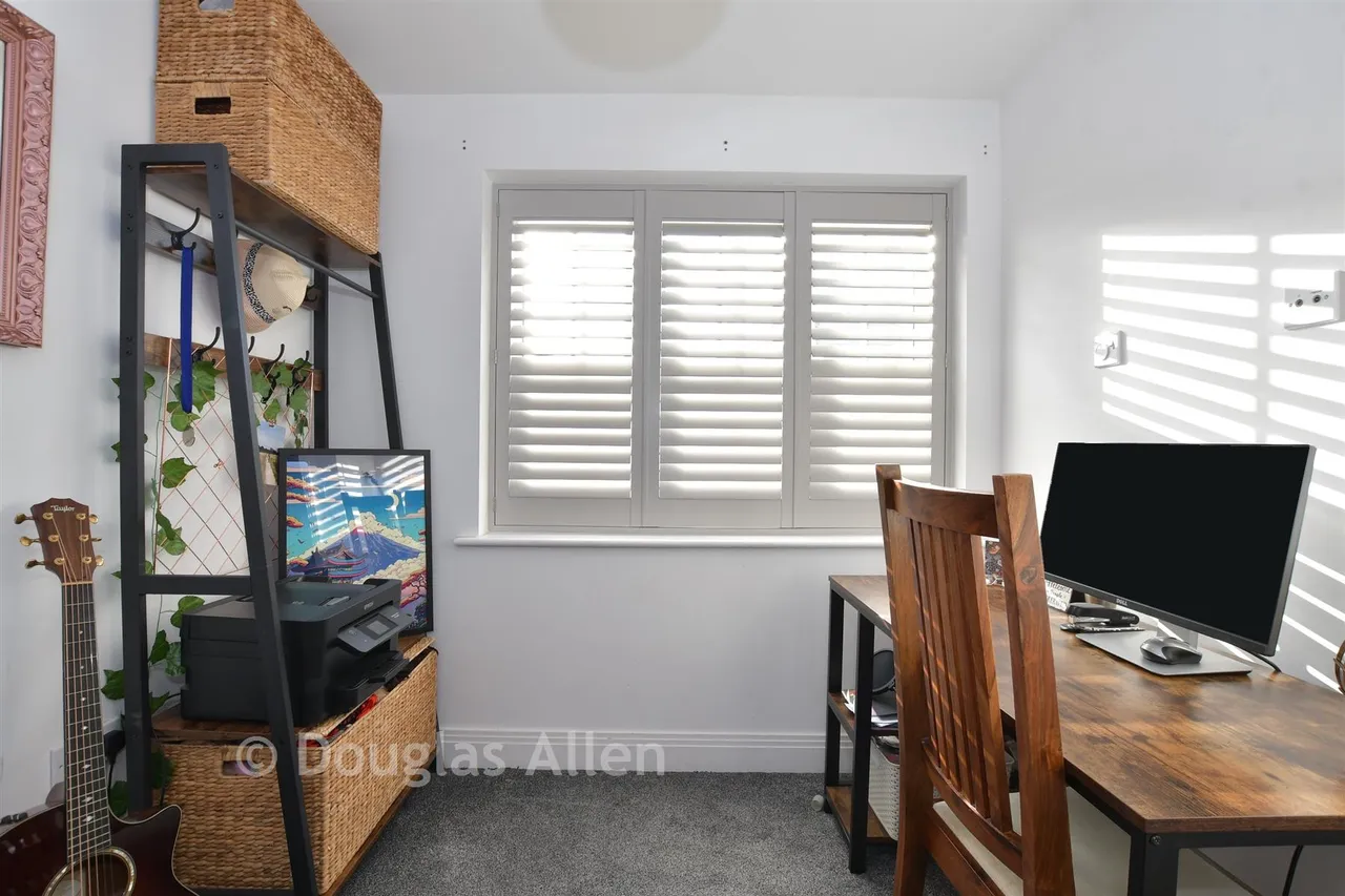 Archer Close, Coopersale, CM16, photo 11