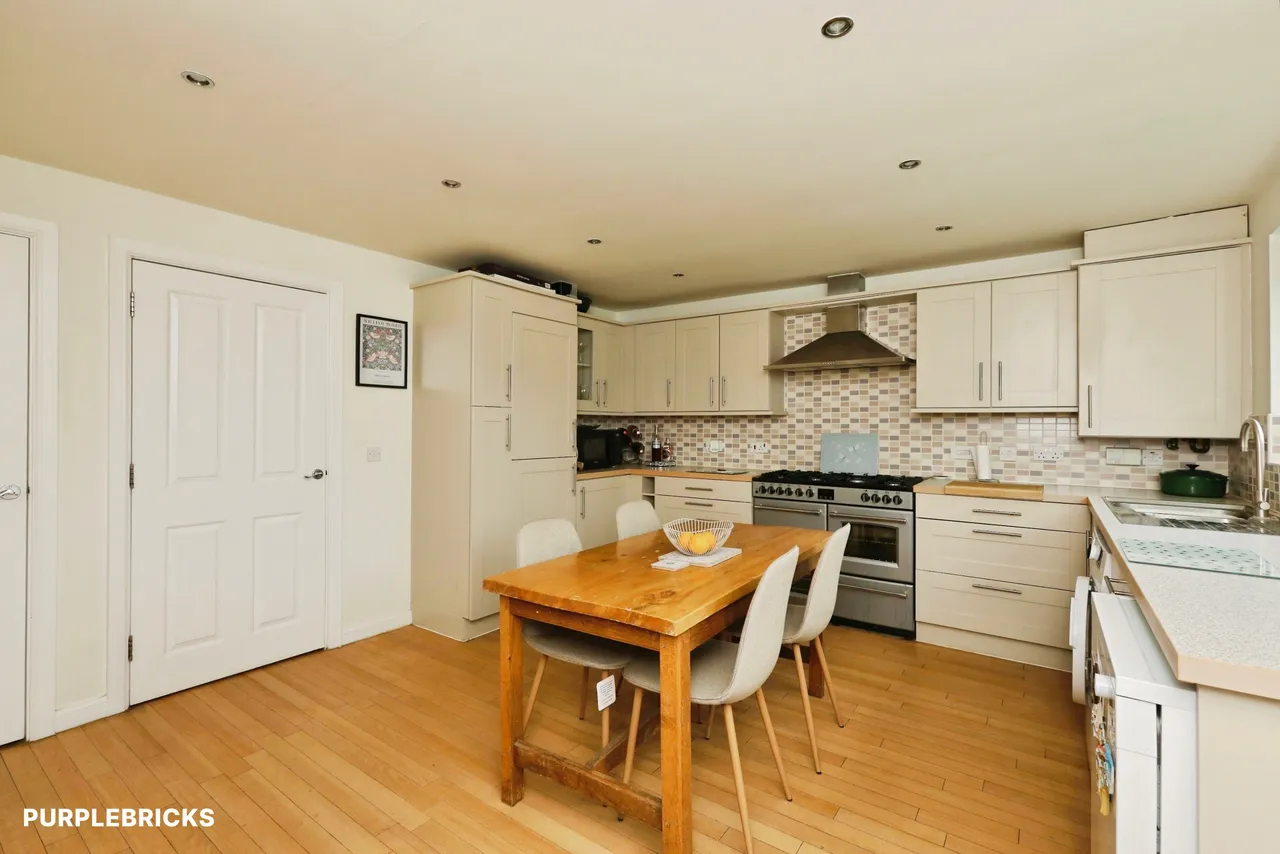 Irwin Road, Blyton, DN21, photo 5