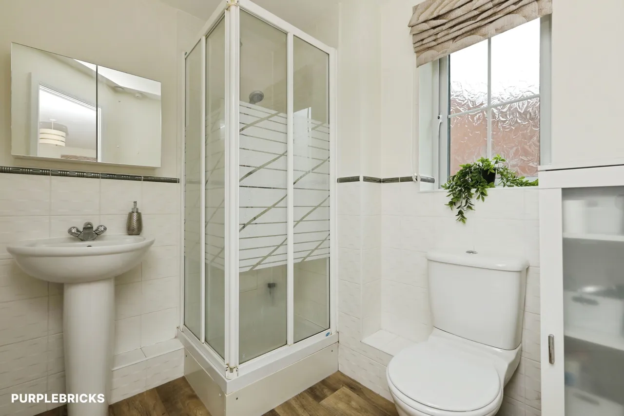Irwin Road, Blyton, DN21, photo 11
