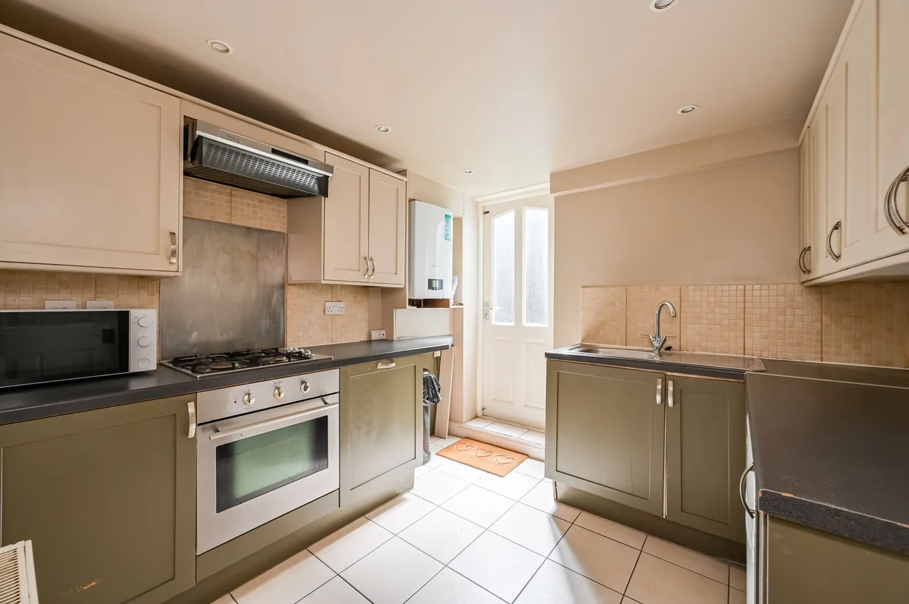 1 bed flat for sale — 40d Wightman Road, London