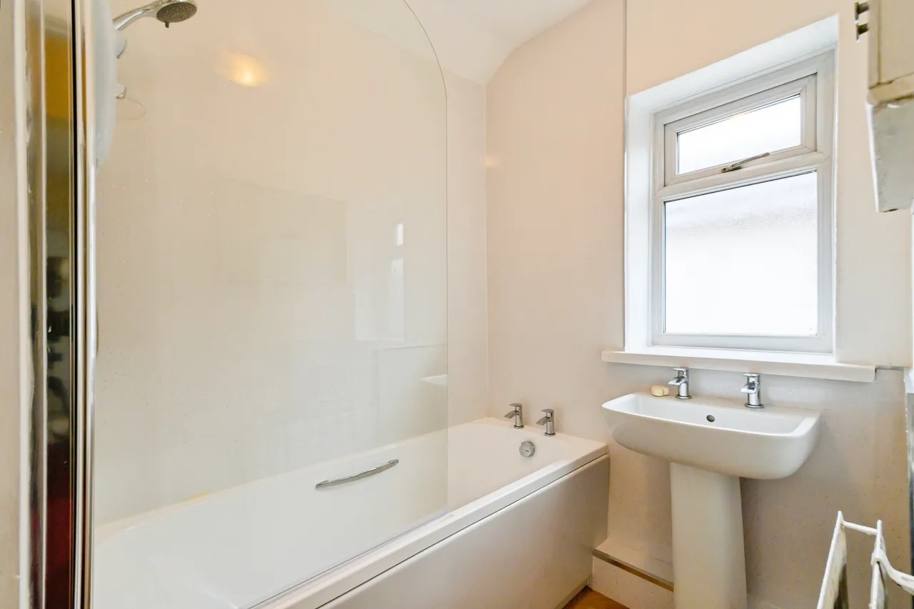 Barnard Avenue, Manchester, M45, photo 15