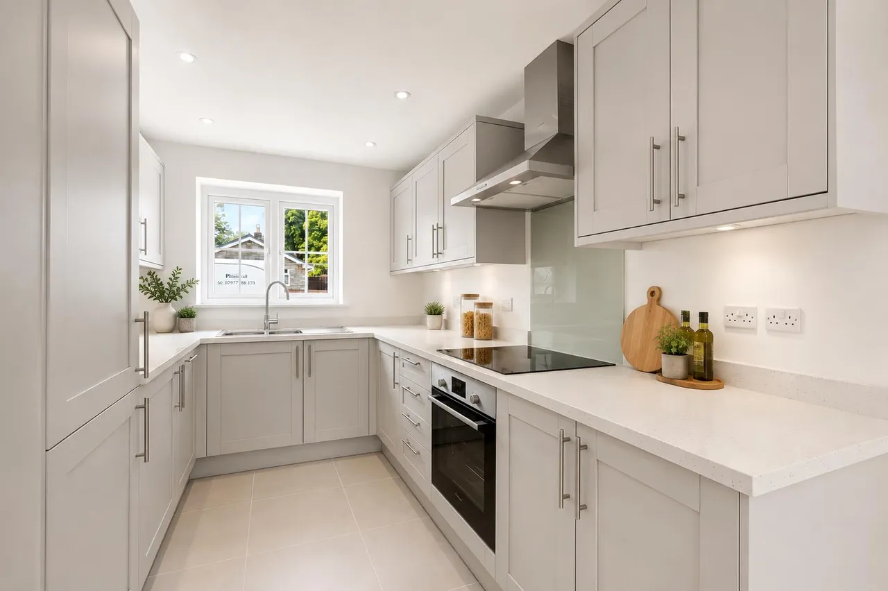 3 bed house for sale, Nursery Drive, Carlton, NG4