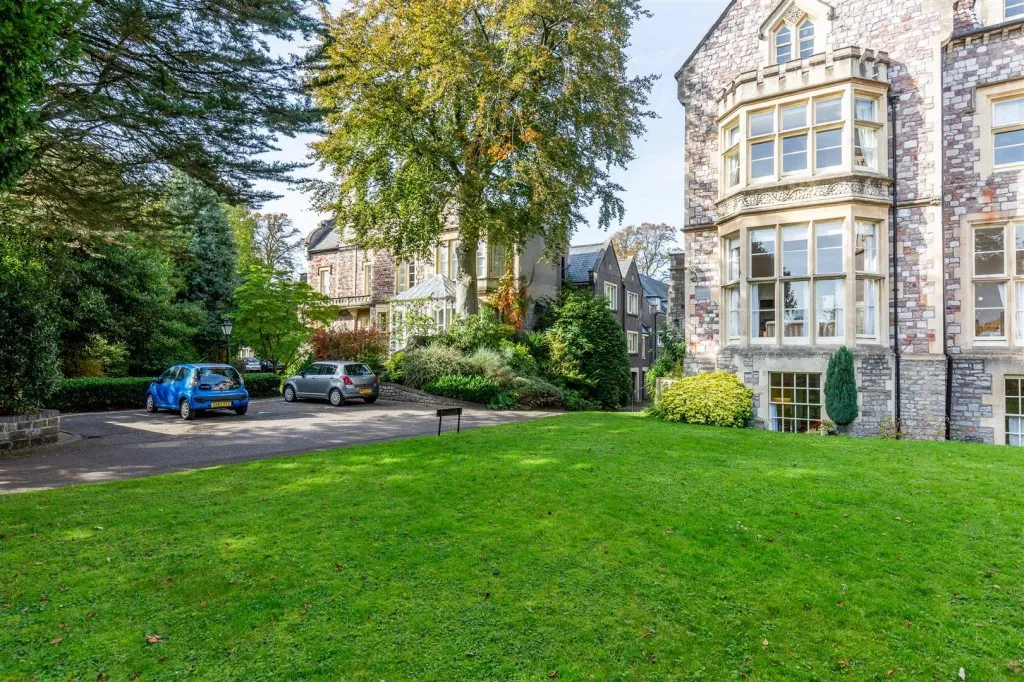 Flat 31, Carfax Court, Durdham Park, Redland, Bristol, BS6 6XG, photo 12