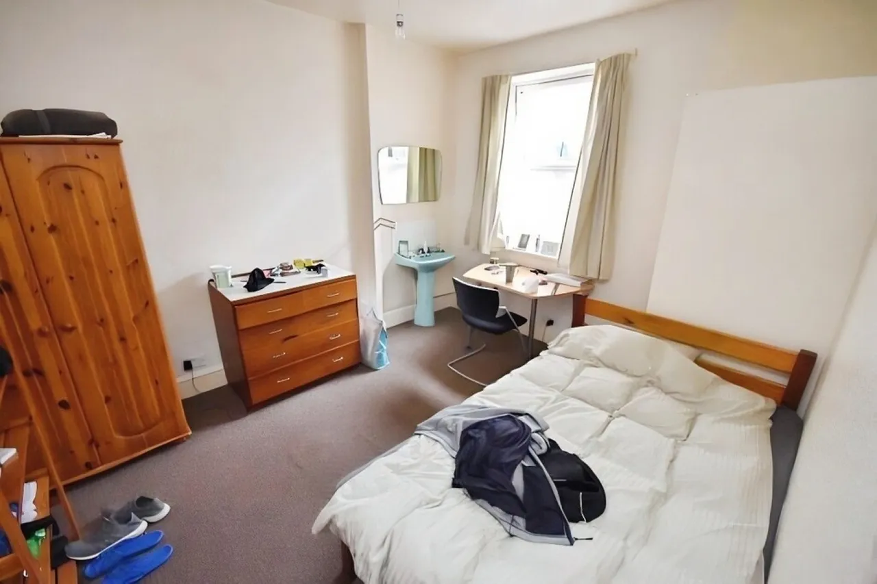 Old Tiverton Road, EX4, photo 8