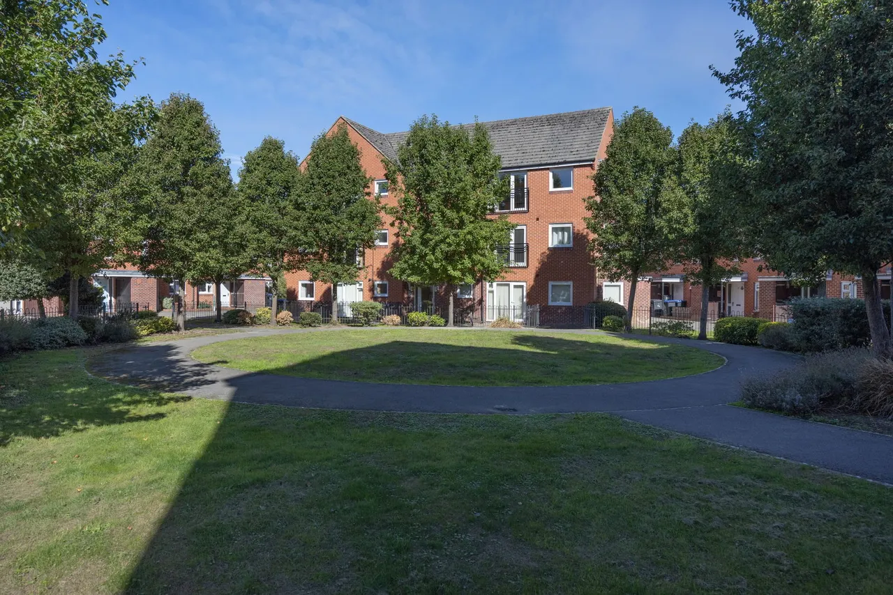 Flax Mill Park, Devizes, SN10, photo 13