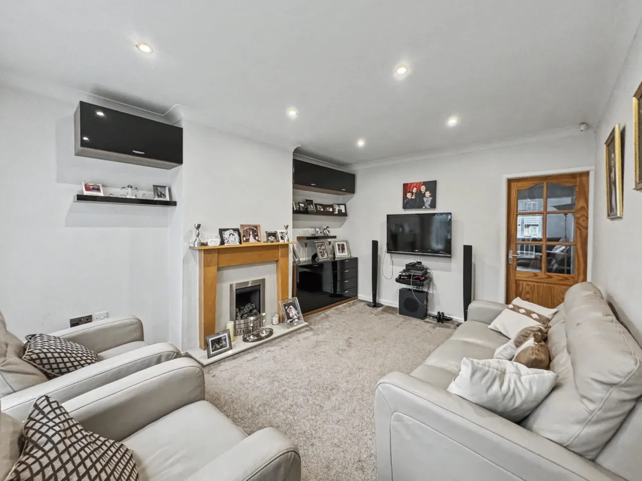 Rochford Avenue, Whitefield, M45, photo 3