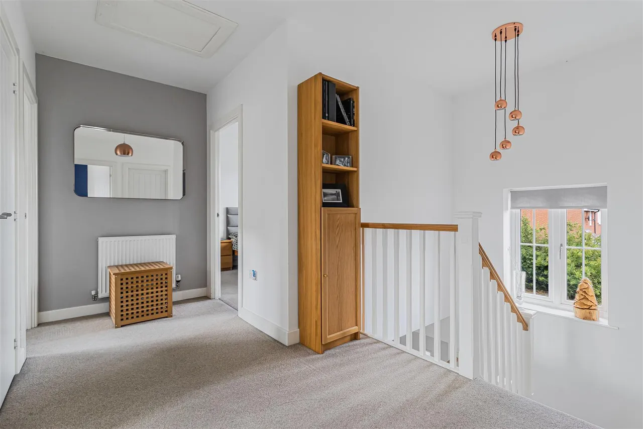 Saints Walk, Kedington, CB9, photo 12