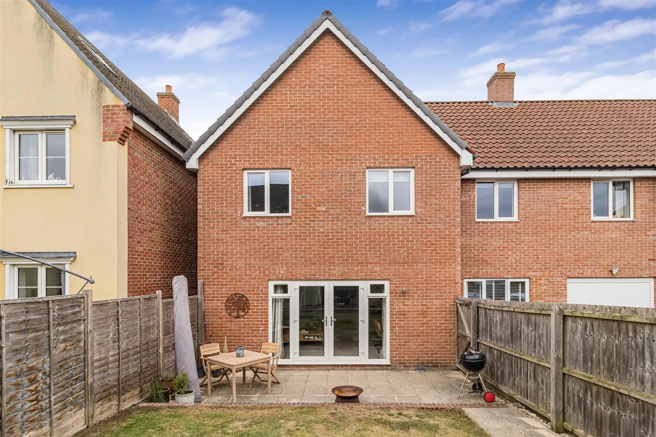 Saints Walk, Kedington, CB9, photo 23