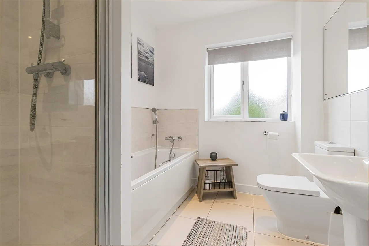 Saints Walk, Kedington, CB9, photo 20