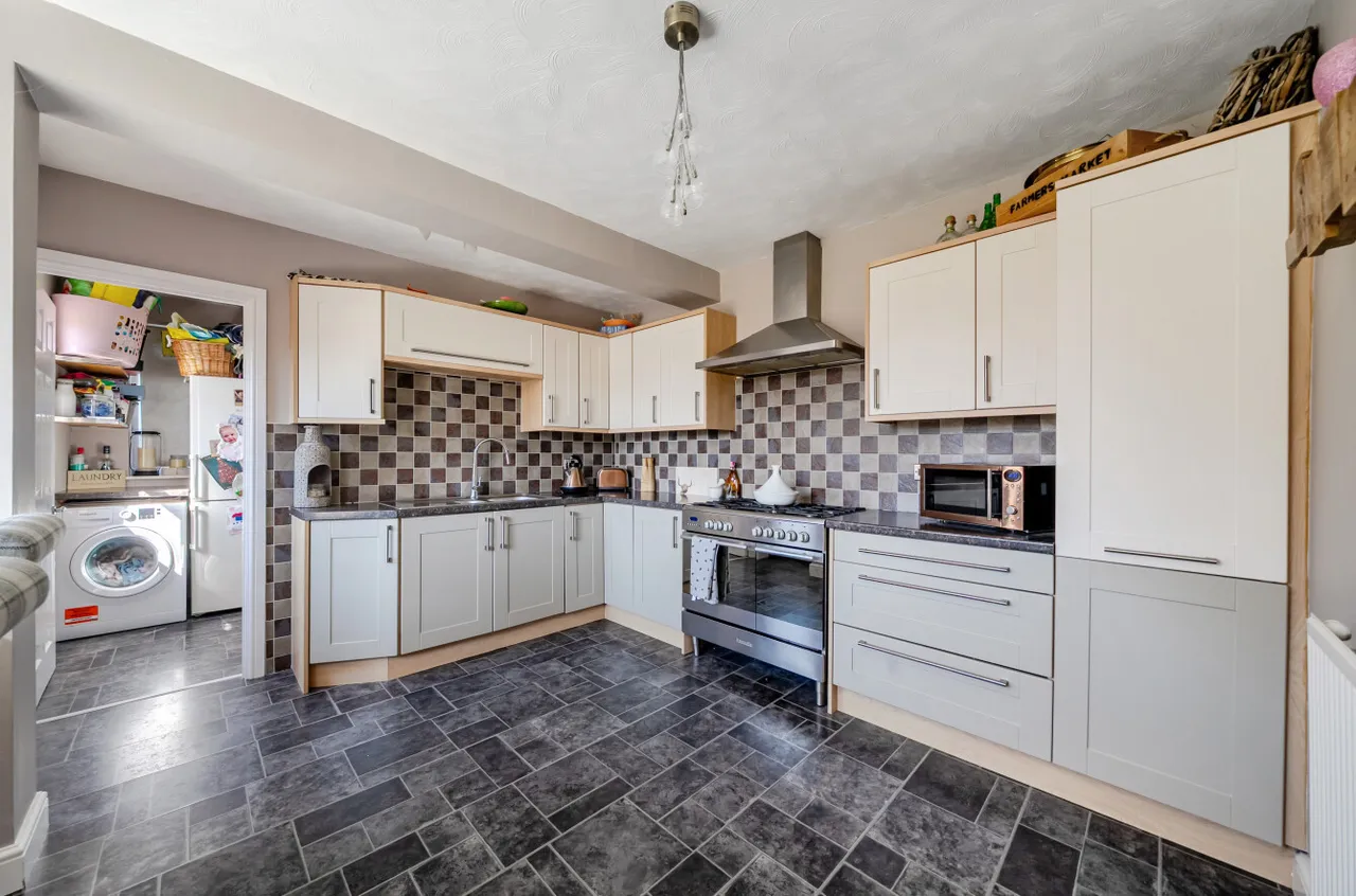 Aston Road, Willerby, HU10, photo 18