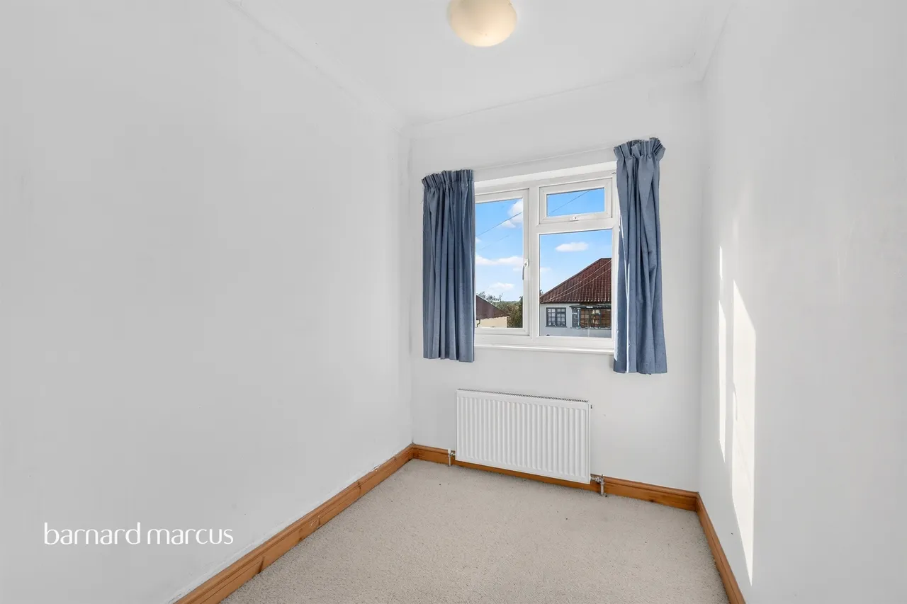The Greenway, Epsom, KT18, photo 8