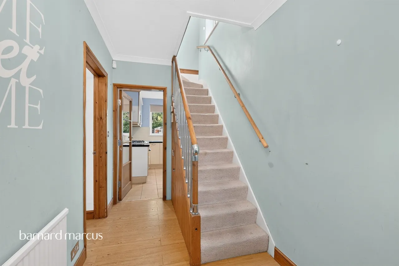 The Greenway, Epsom, KT18, photo 6