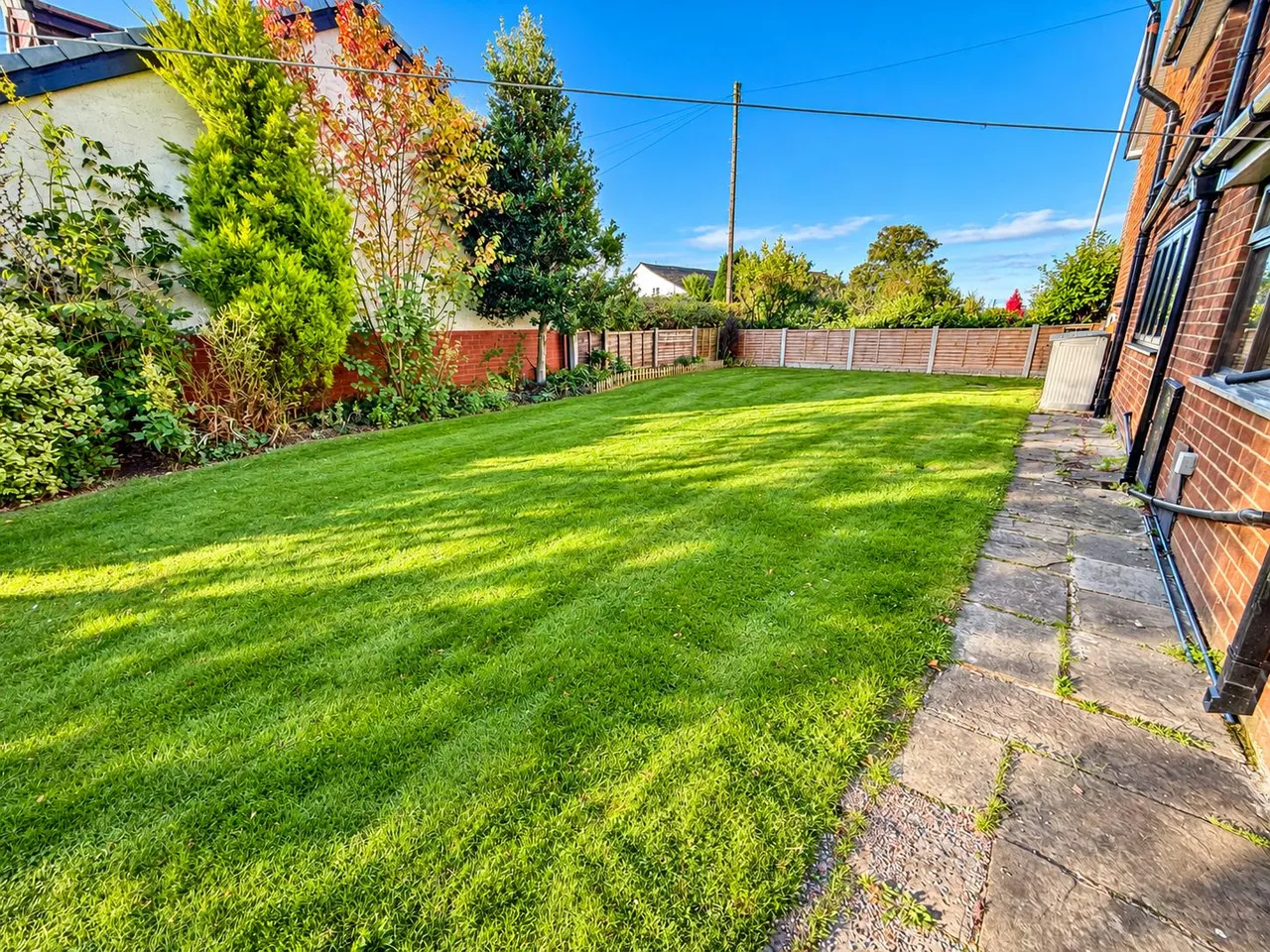 Moss Lane, Ormskirk, L40, photo 37