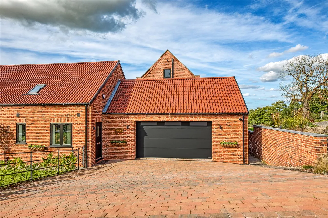 Cossall Road, Cossall Village, photo 34