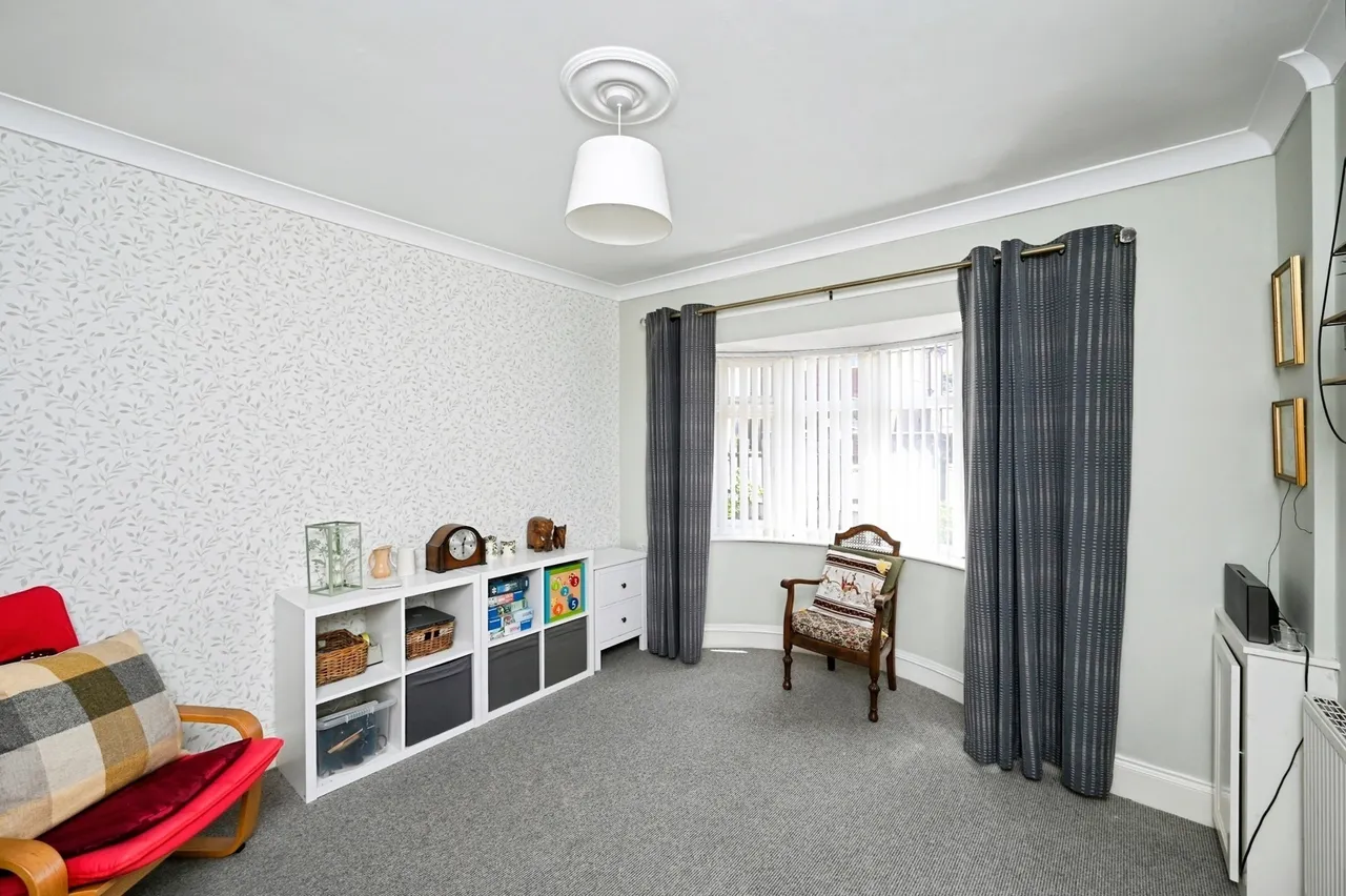 Bourne Avenue, Kirkby-in-Ashfield, Nottingham, Nottinghamshire, NG17, photo 12