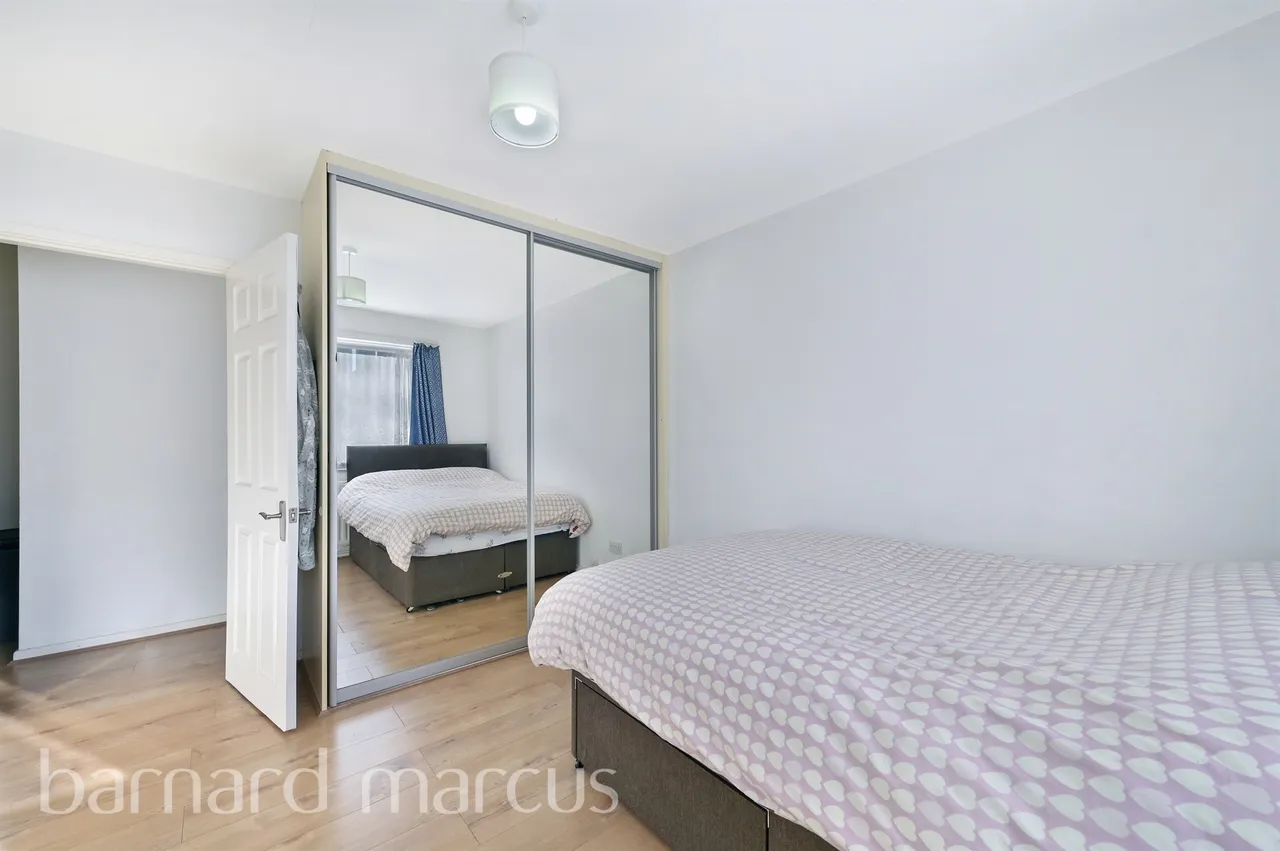 Park Way, Feltham, TW14, photo 7
