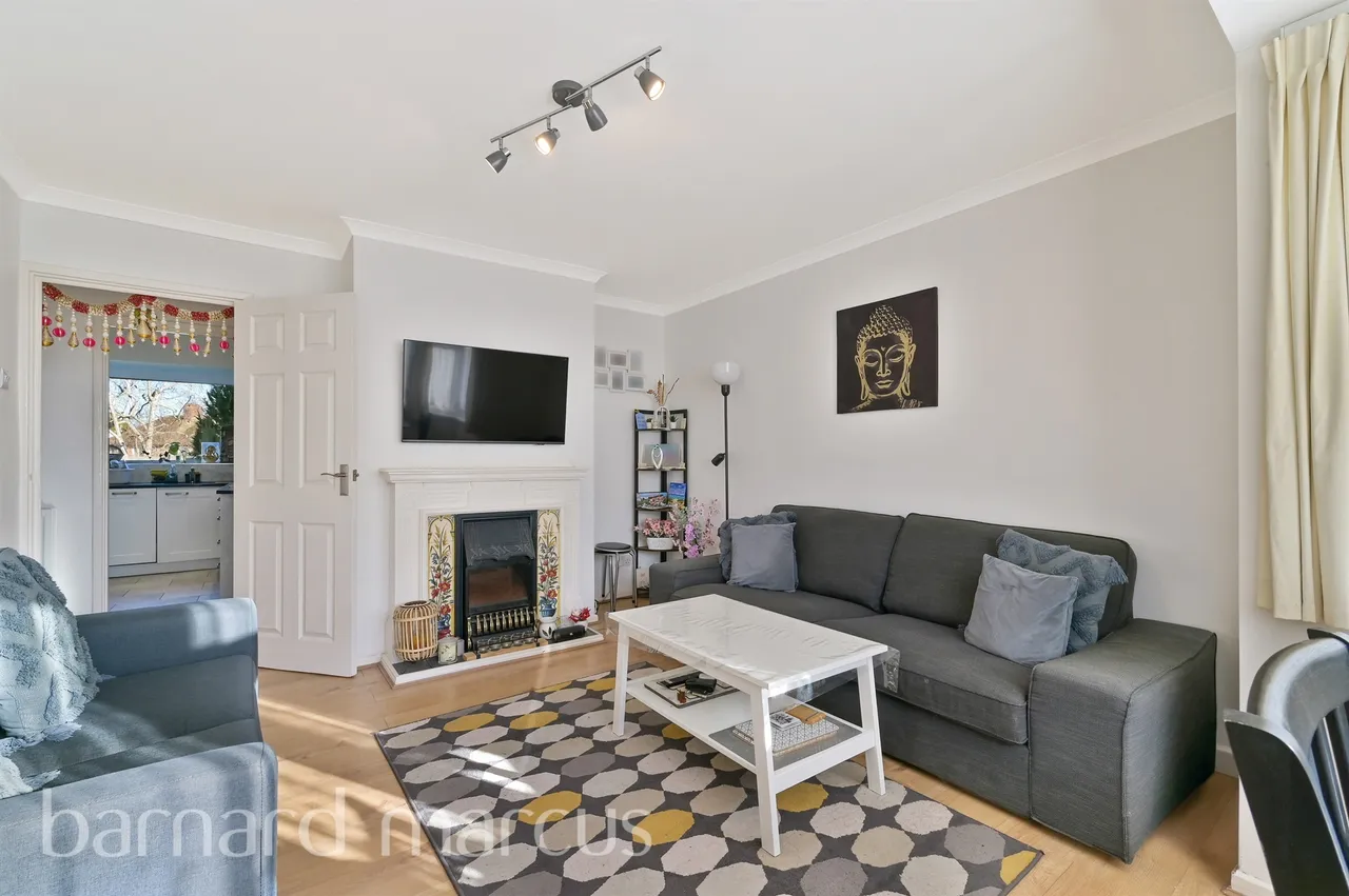 Park Way, Feltham, TW14, photo 4
