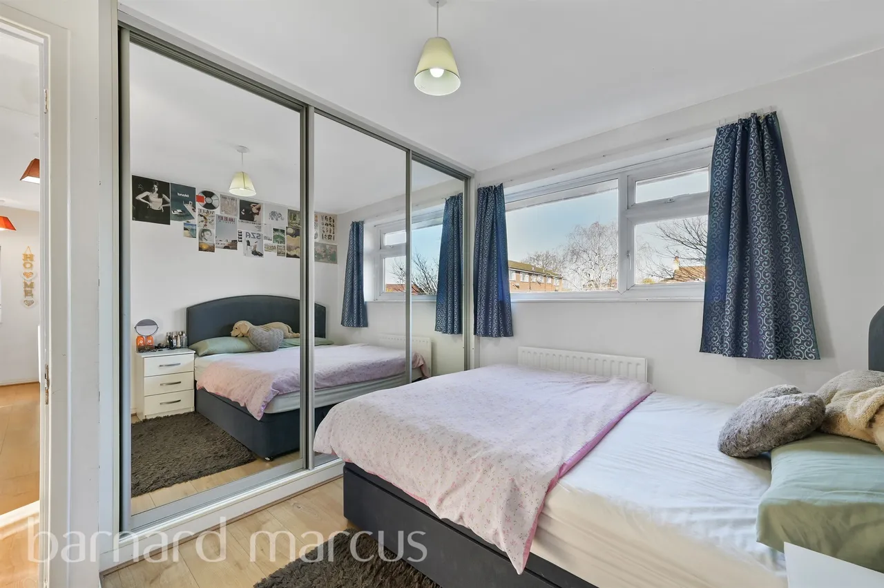 Park Way, Feltham, TW14, photo 9