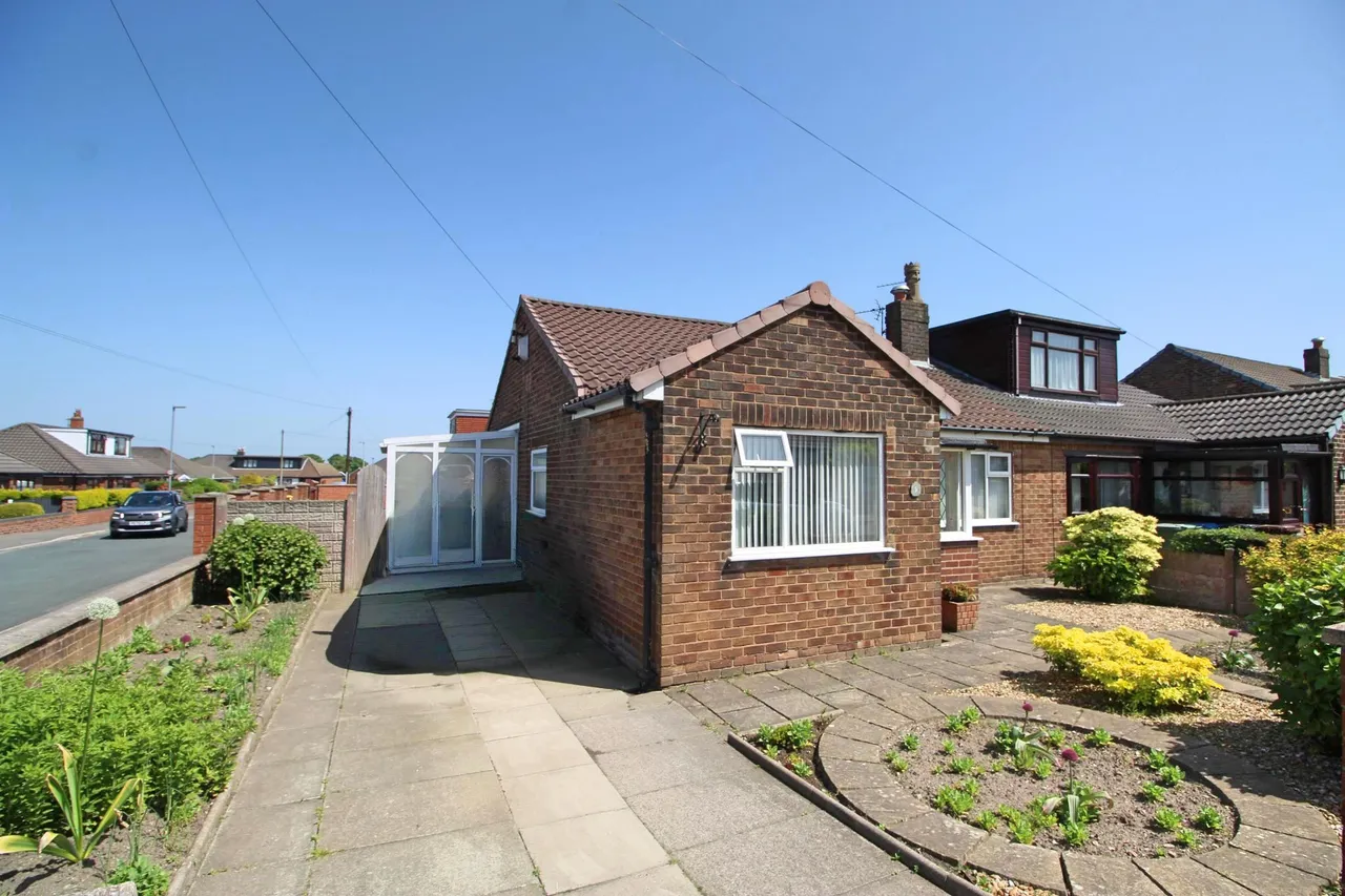 Coniston Avenue, Wigan, WN5, photo 2