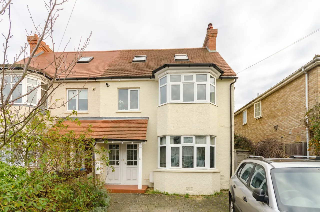 3 bed flat for sale — 27a Westbury Road, New Malden