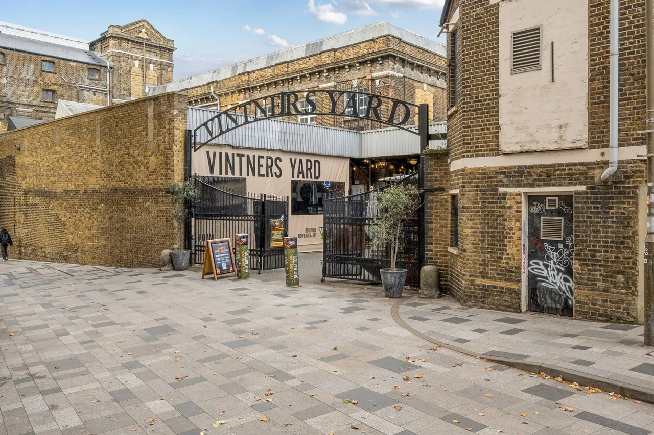 Little Cottage Place, SE10, photo 9