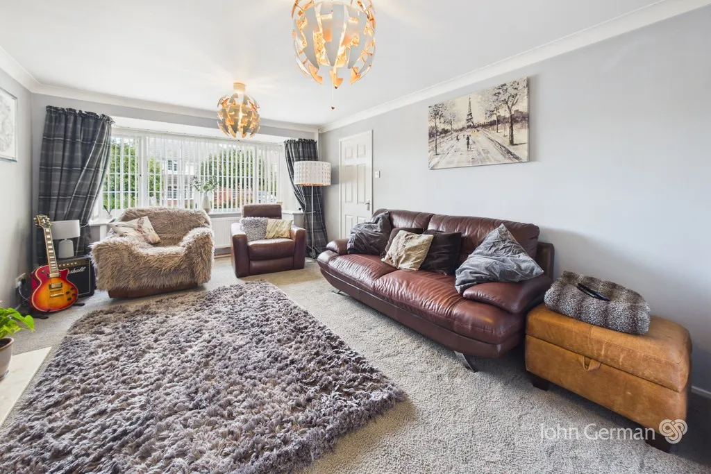 Hazel Close, Uttoxeter, photo 4