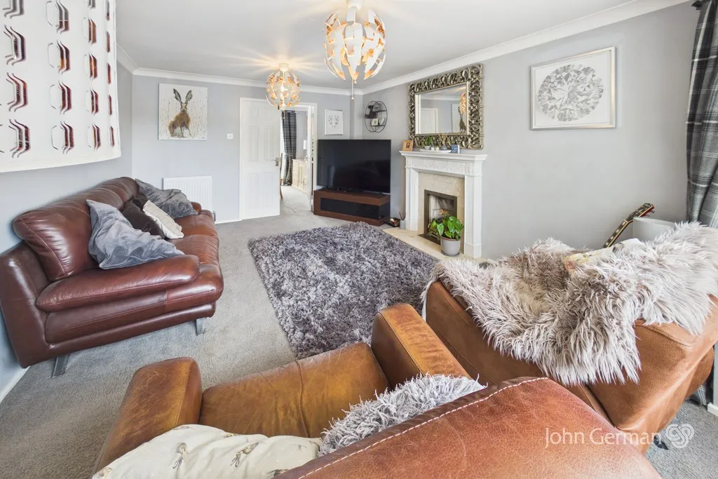 Hazel Close, Uttoxeter, photo 5